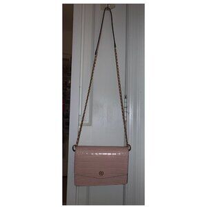 Tory Burch Crossbody Bag - Adorable - Light Pink. Excellent Condition!